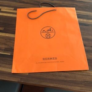 Hermès shopping bag